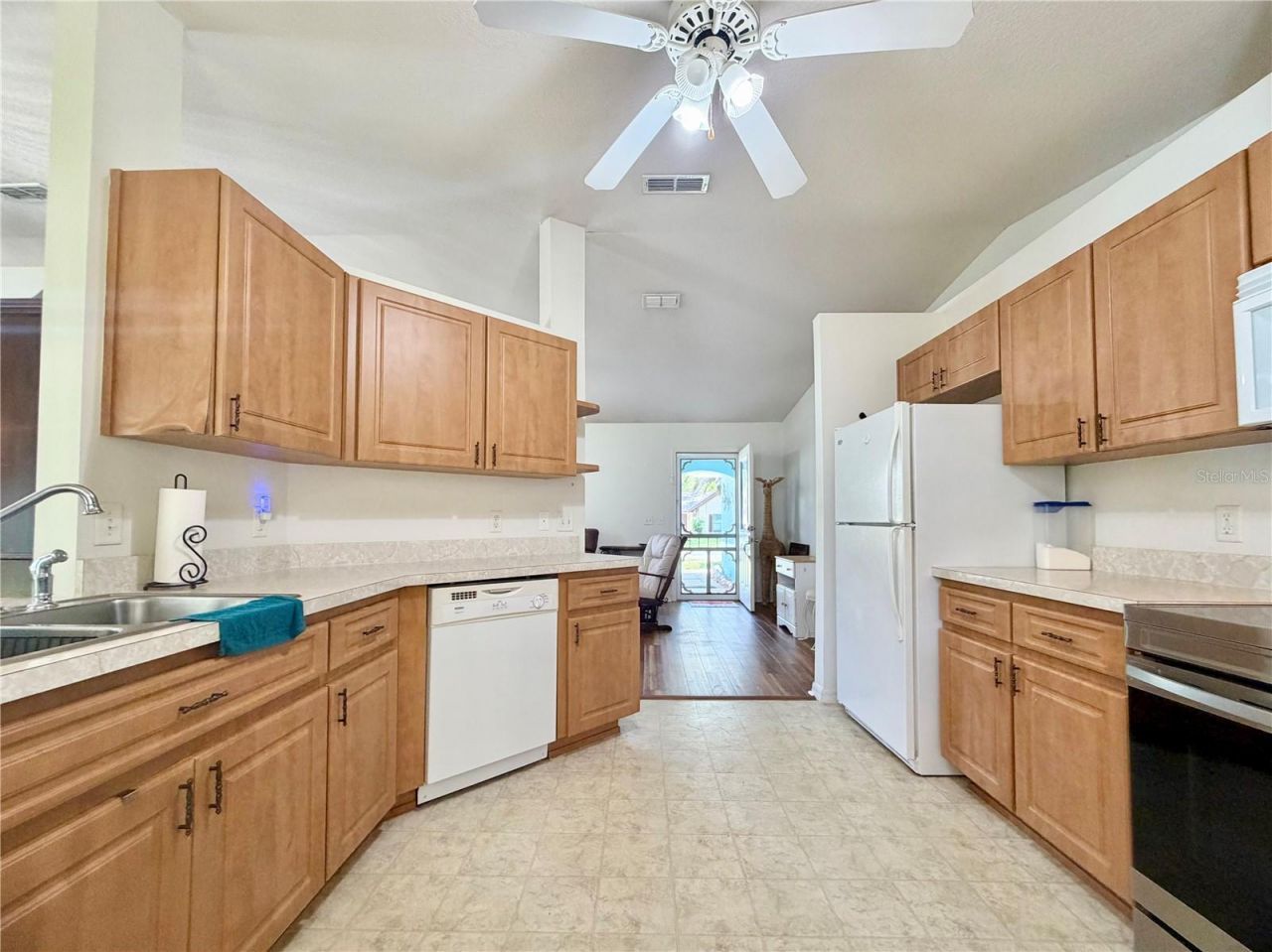 6166 E Ivy Lane , Inverness, FL 34452 Photo