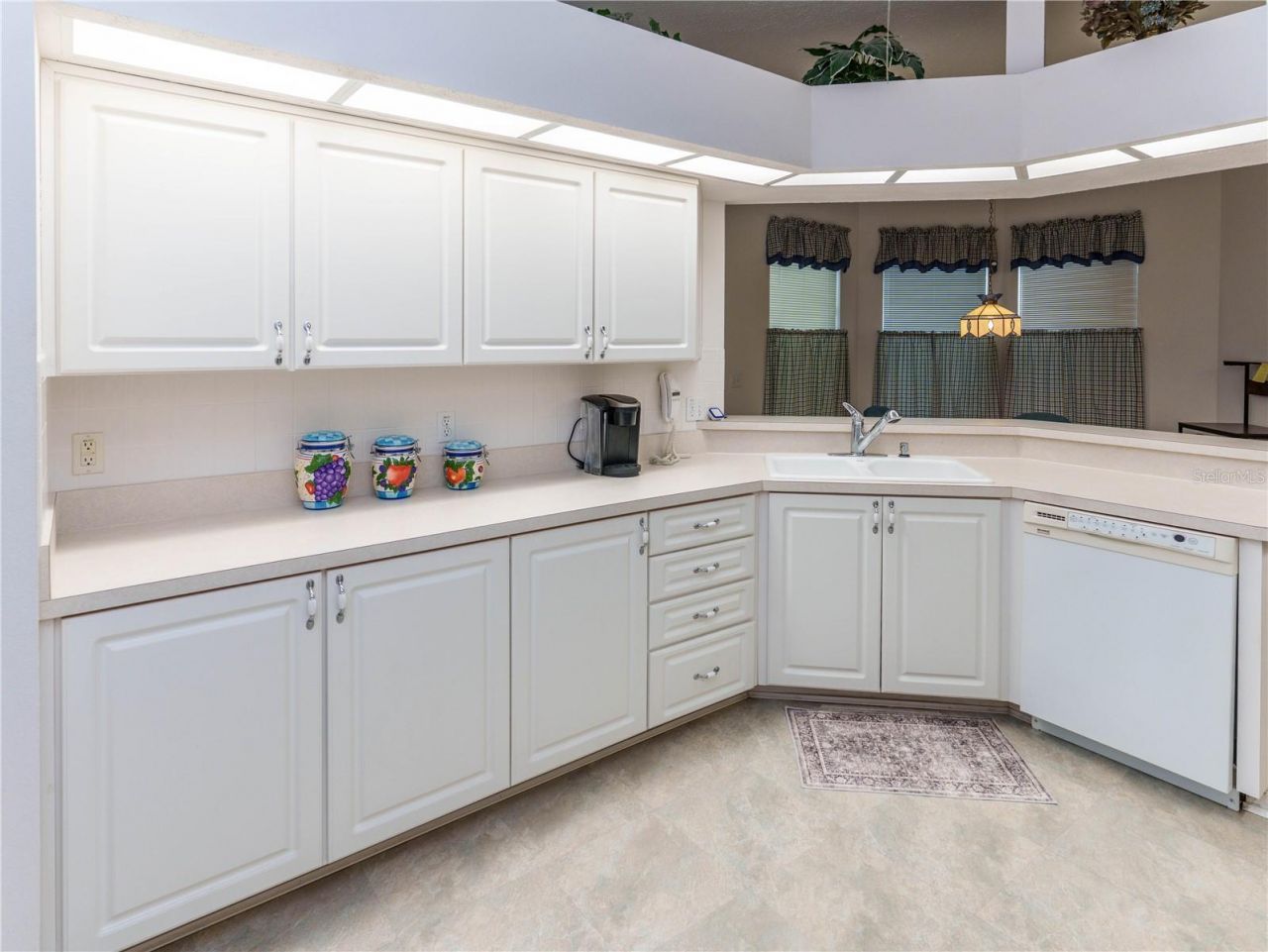 12202 Roseland Drive, New Port Richey, FL 34654 Photo
