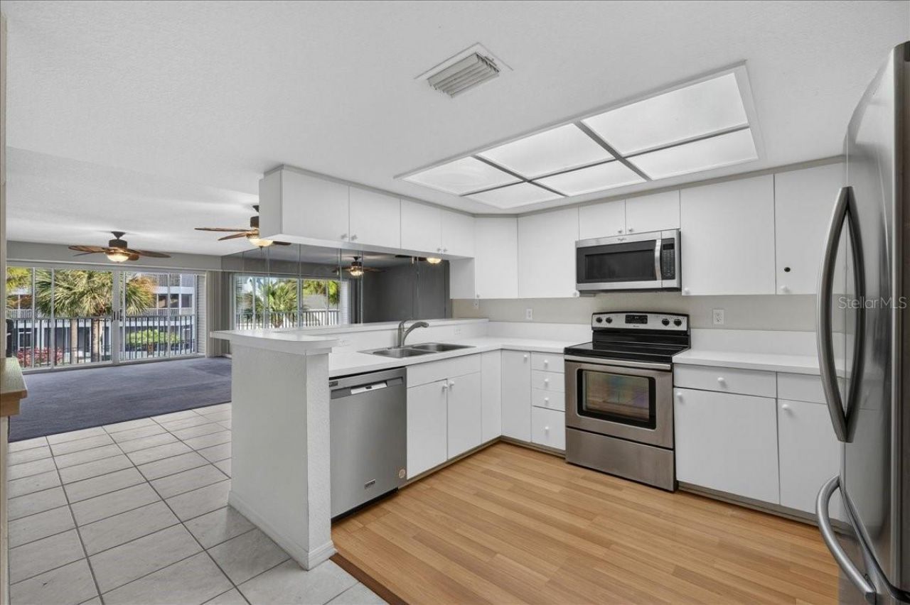 14846 Seminole Trail , Seminole, FL 33776 Photo
