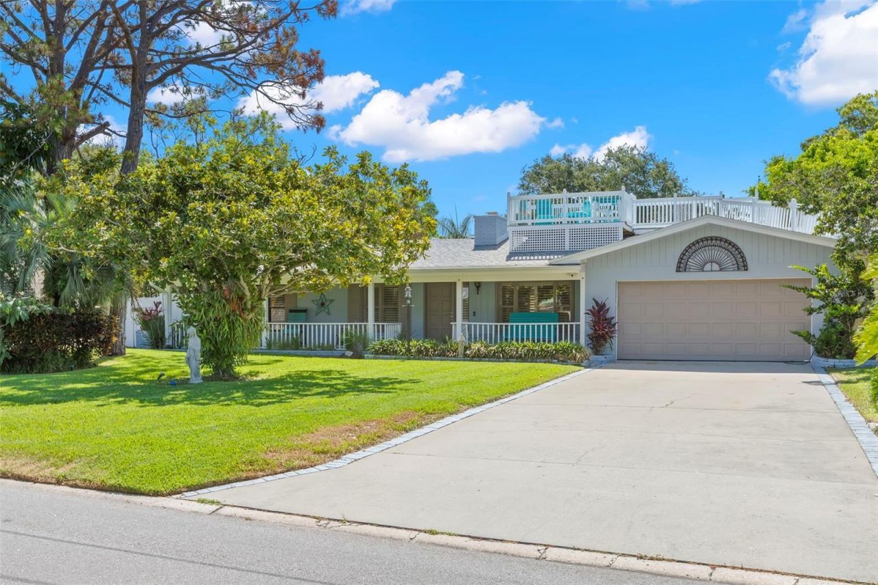 121 Carlyle Drive, Palm Harbor, FL 34683 Photo