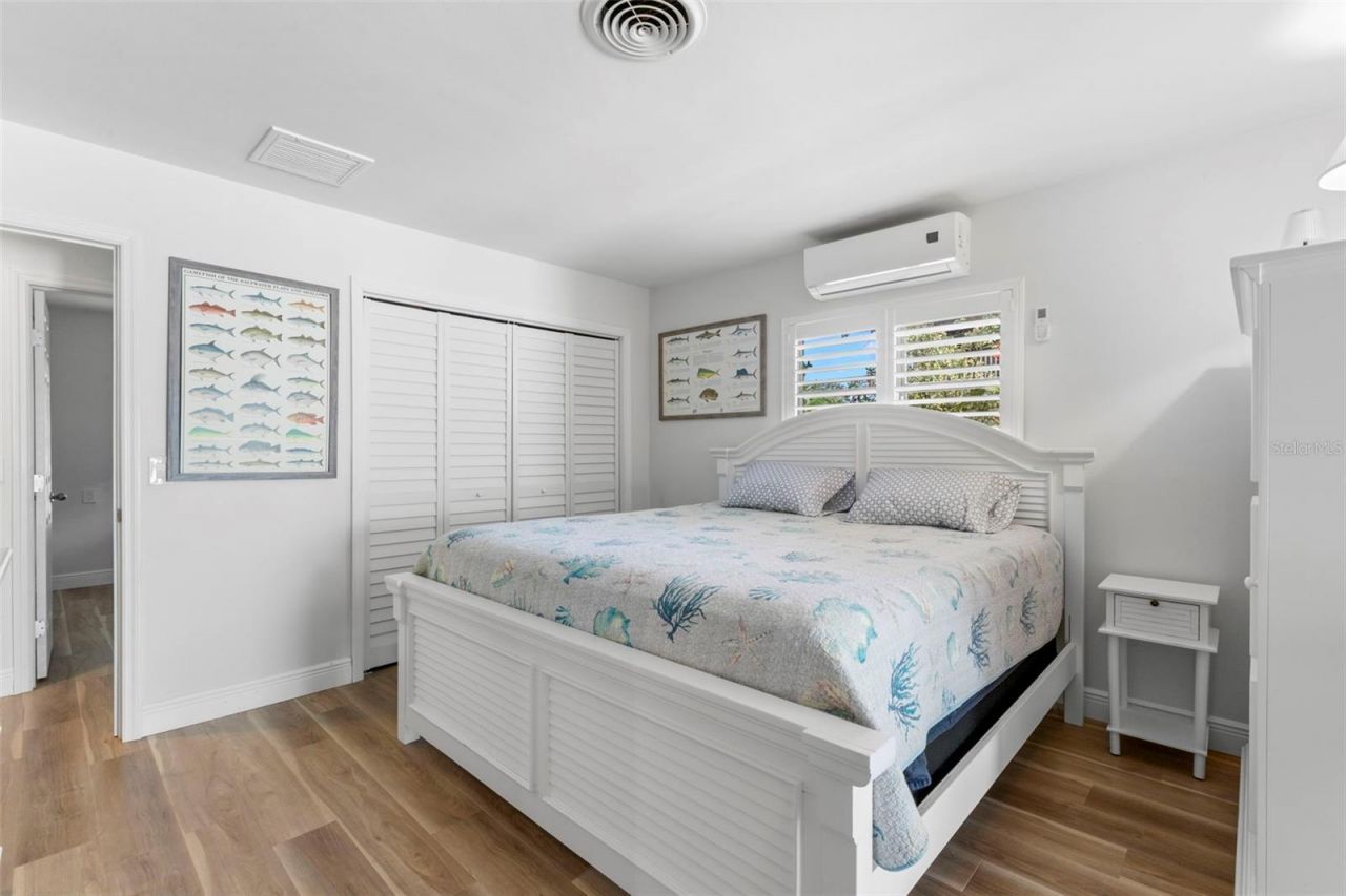 121 Carlyle Drive, Palm Harbor, FL 34683 Photo