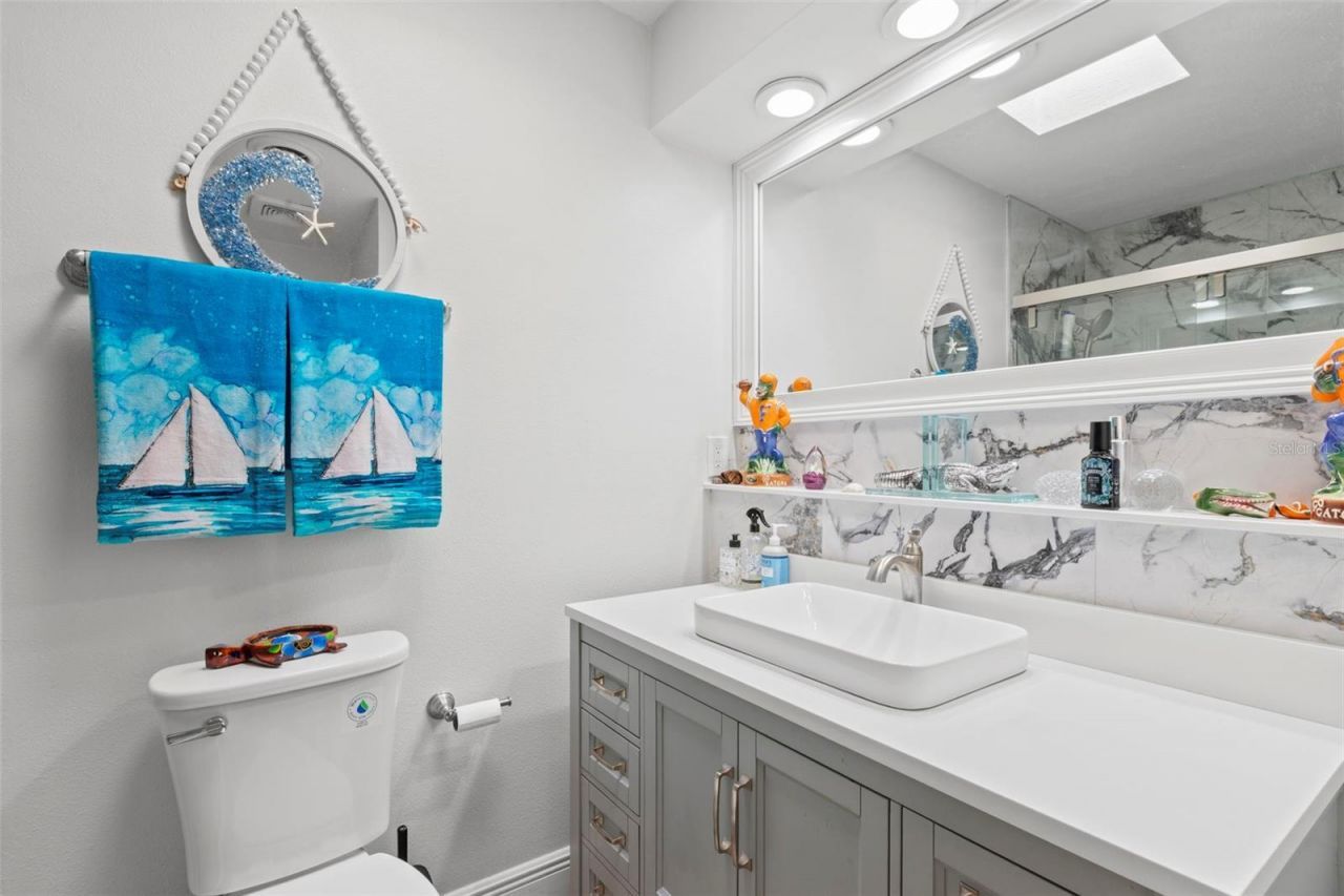 121 Carlyle Drive, Palm Harbor, FL 34683 Photo