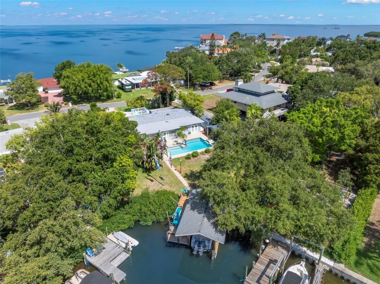 121 Carlyle Drive, Palm Harbor, FL 34683 Photo