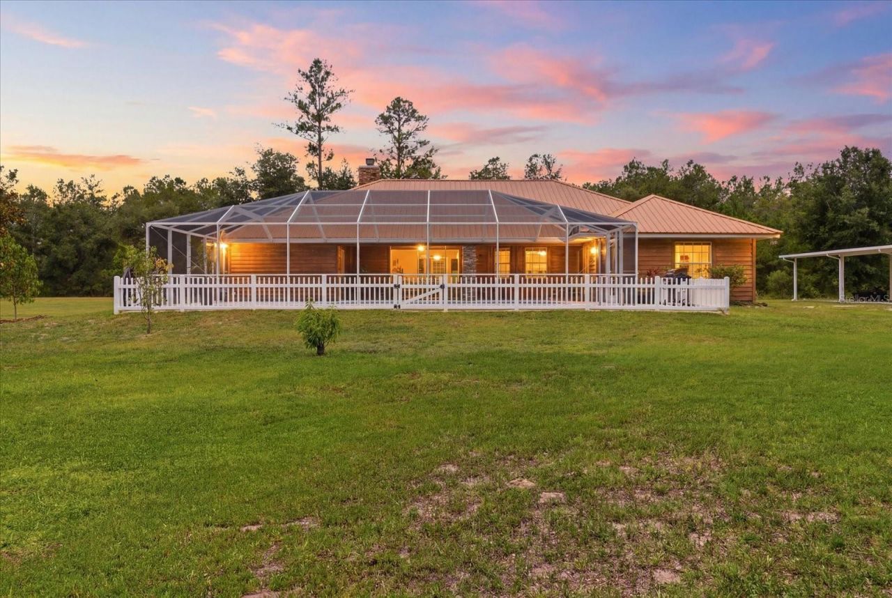 12143 NE 47th Place, Silver Springs, FL 34488 Photo