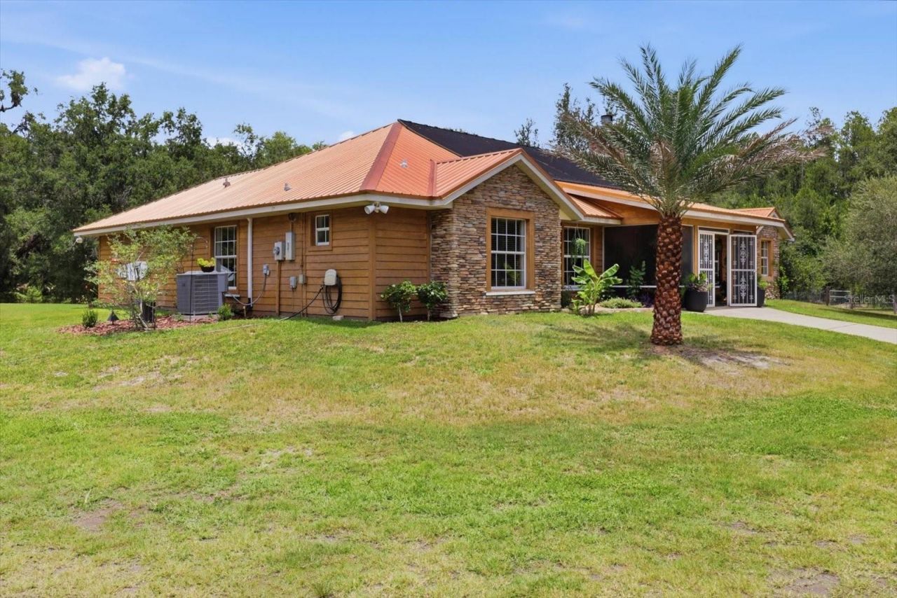 12143 NE 47th Place, Silver Springs, FL 34488 Photo