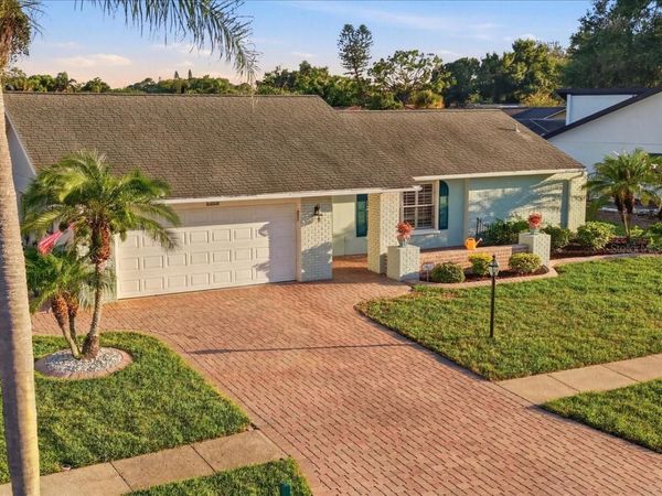 4140 EASTWOOD DRIVE , SARASOTA, FL 34232