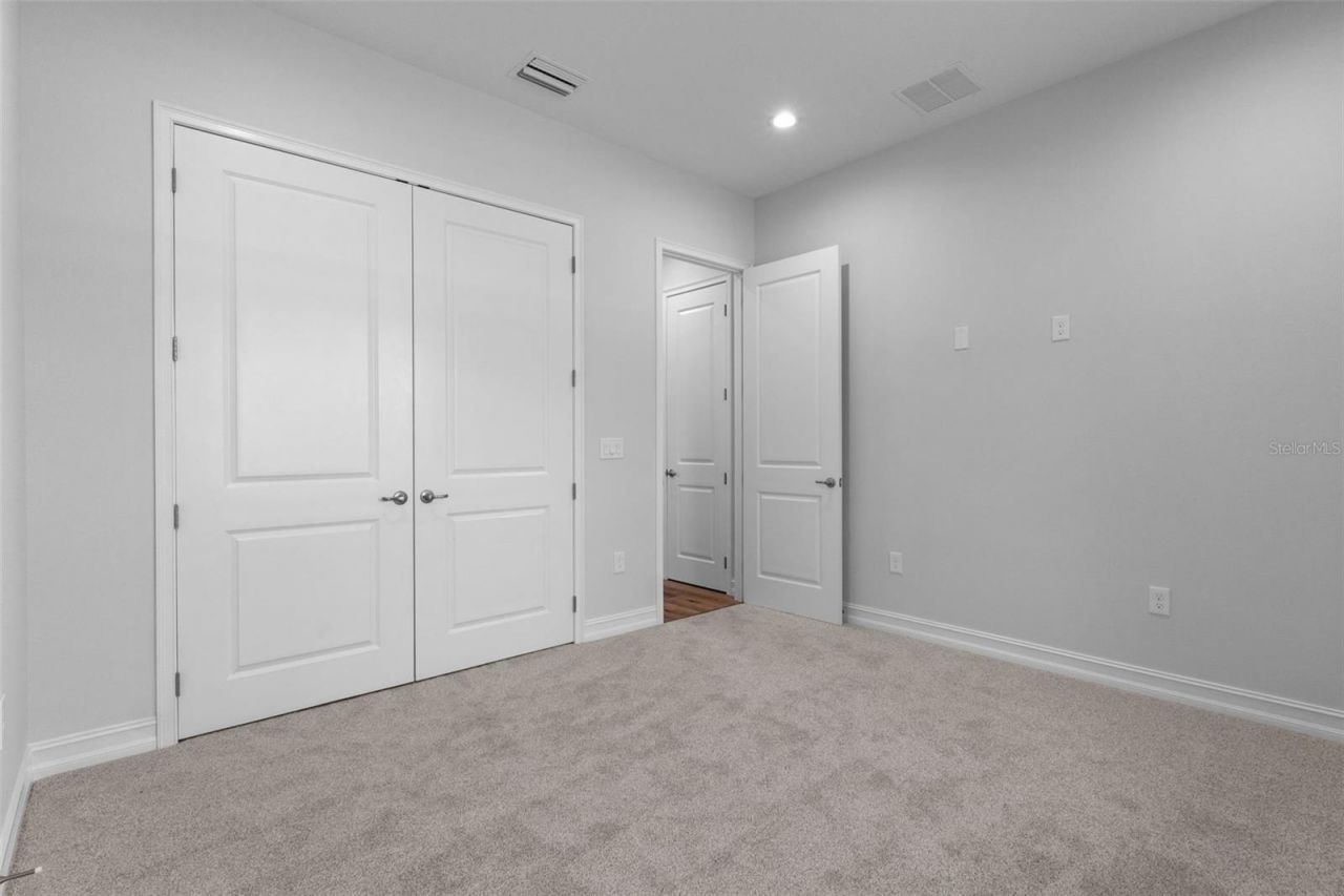 6671 Summit View Drive , Brooksville, FL 34601 Photo