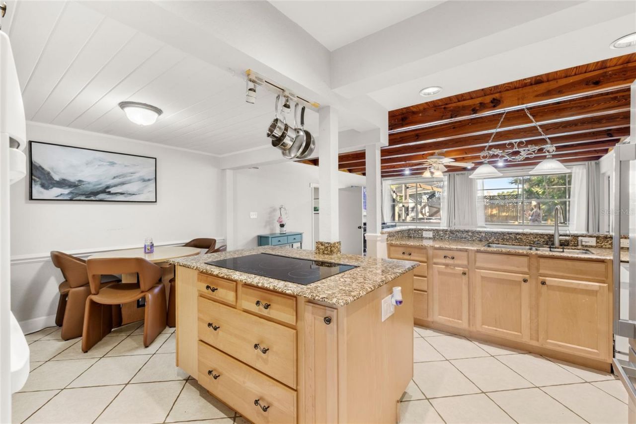 807 Silver Drive , Orlando, FL 32804 Photo