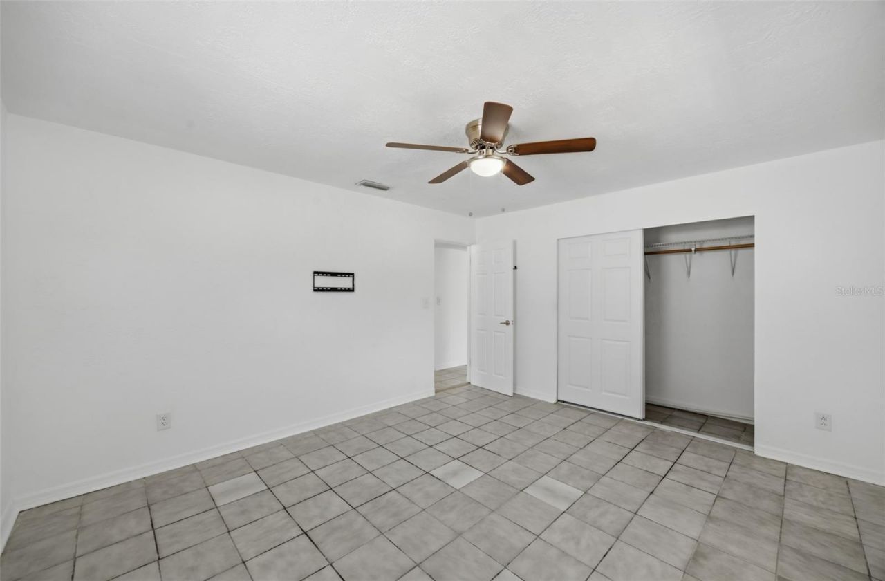 410 42nd Avenue Ne, Saint Petersburg, FL 33703 Photo
