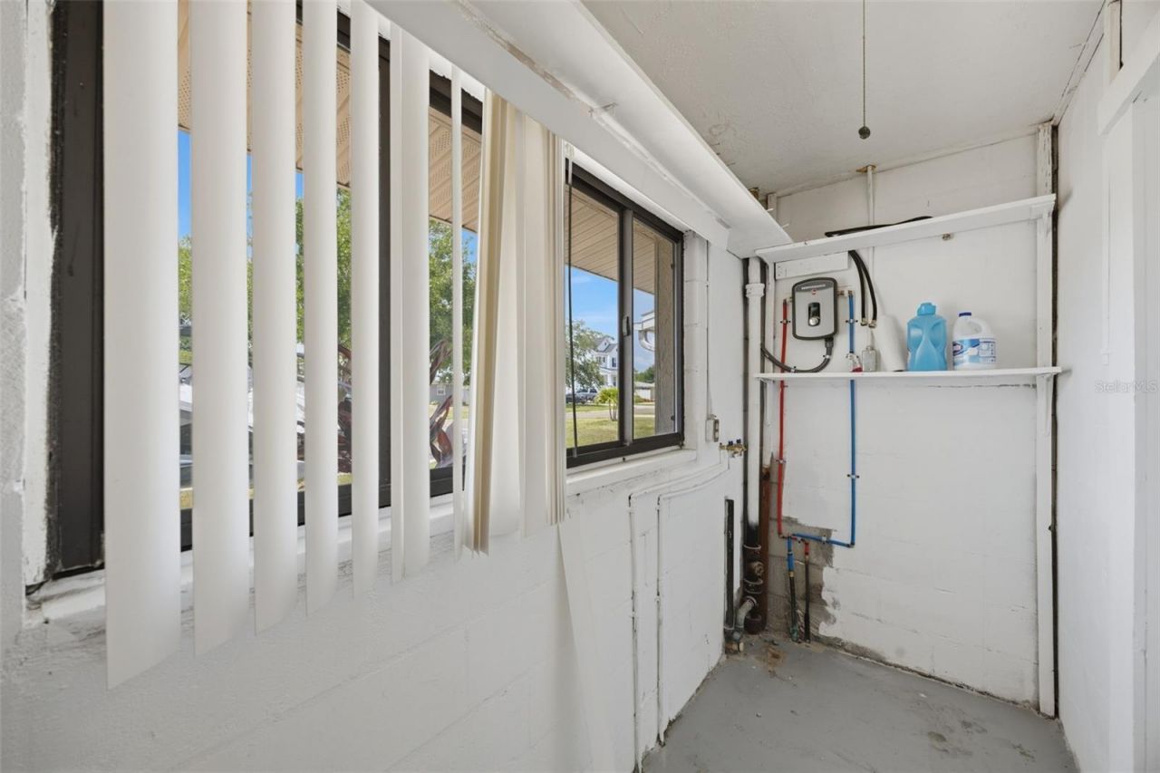 410 42nd Avenue Ne, Saint Petersburg, FL 33703 Photo