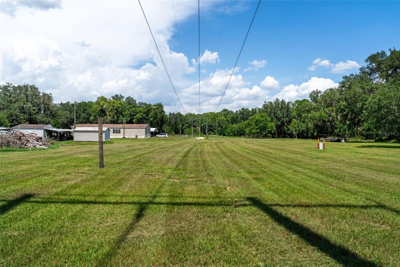 5709 Luckasavage Road, Plant City, FL 33567 Photo