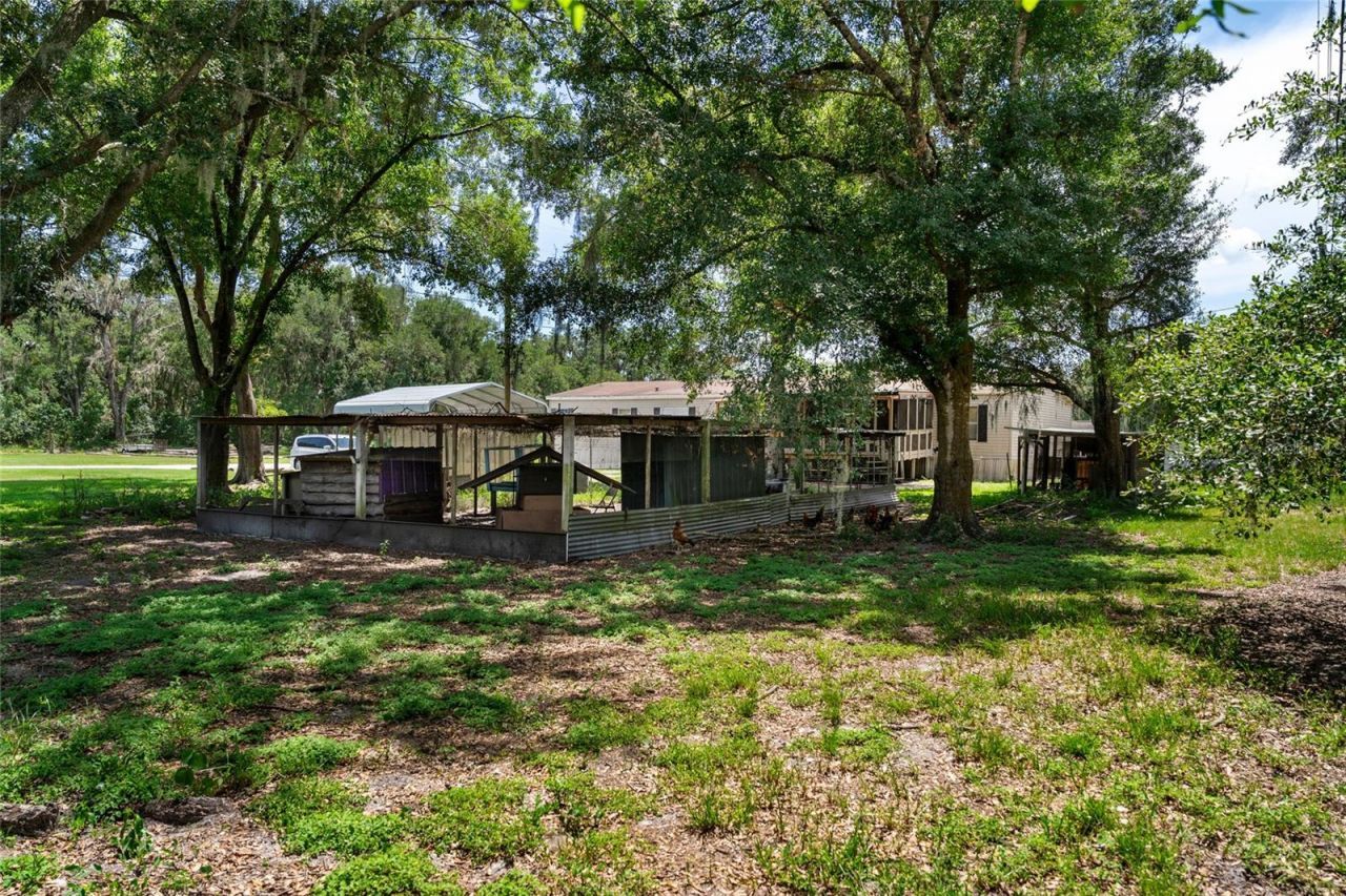 5709 Luckasavage Road, Plant City, FL 33567 Photo