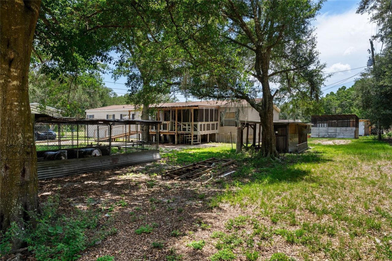 5709 Luckasavage Road, Plant City, FL 33567 Photo