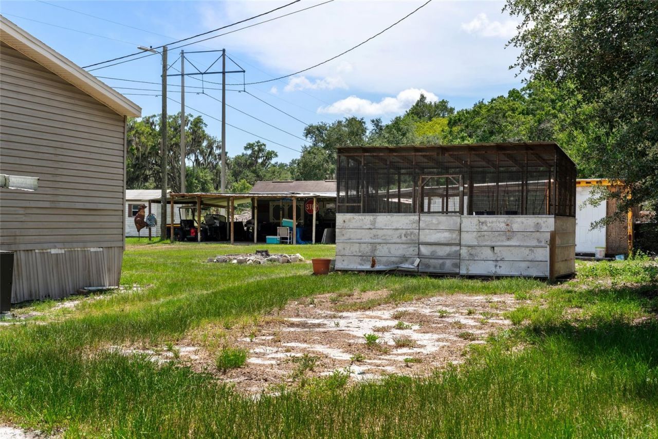 5709 Luckasavage Road, Plant City, FL 33567 Photo