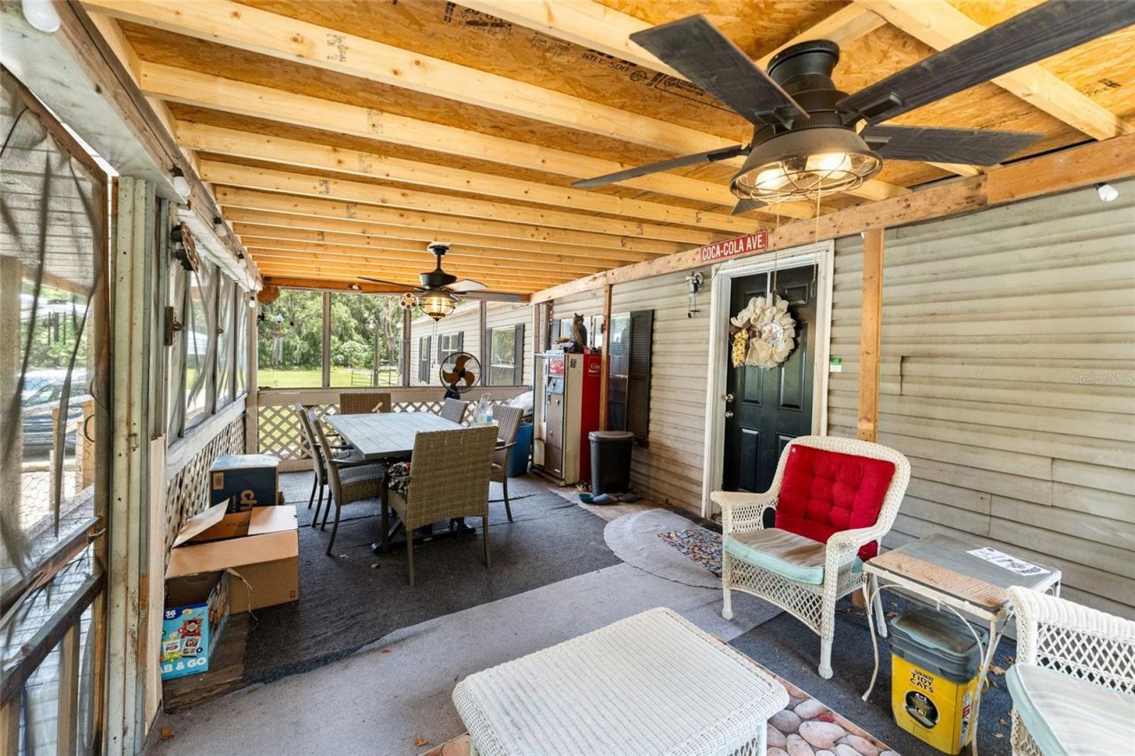 5709 Luckasavage Road, Plant City, FL 33567 Photo