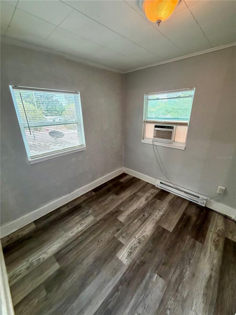 908 Beverly Avenue , Unit F, Largo, FL 33770 Photo