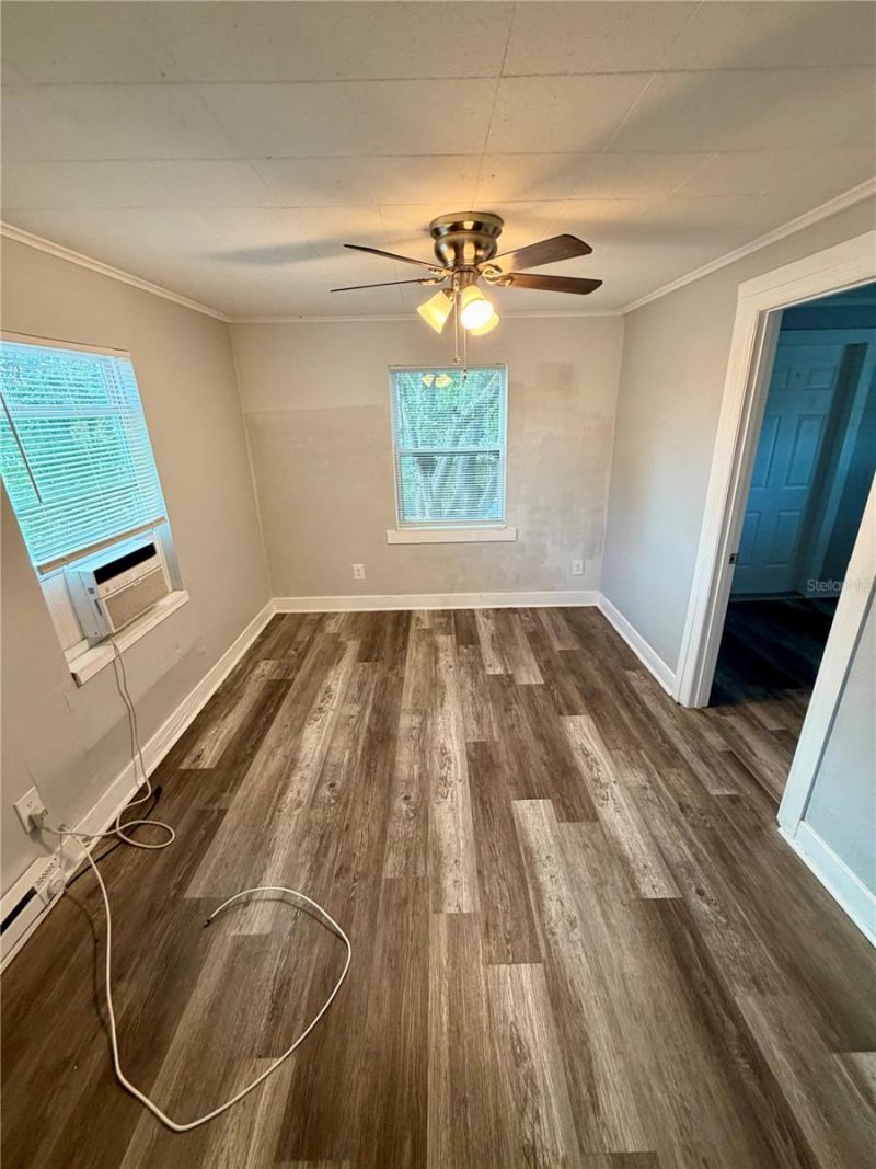 908 Beverly Avenue , Unit F, Largo, FL 33770 Photo