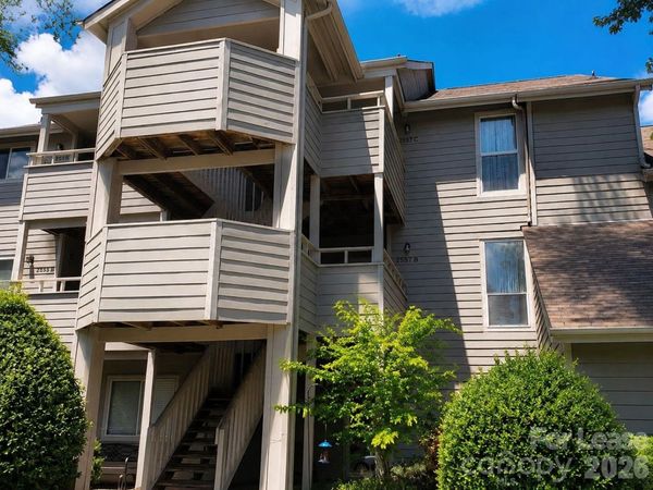 2557 Stockbridge Drive, Unit B, Charlotte, NC 28210