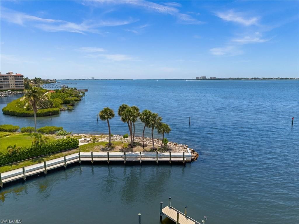 15121 Laguna Dr, Unit 102, Fort Myers, FL 33908 Photo