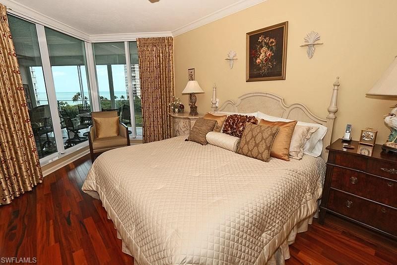 60 Seagate Dr , Unit 604, Naples, FL 34103 Photo