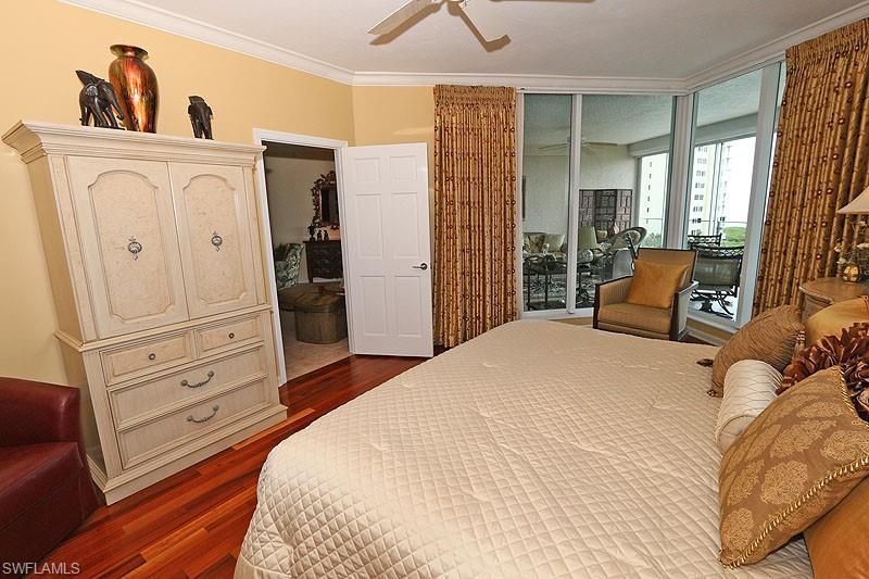 60 Seagate Dr , Unit 604, Naples, FL 34103 Photo