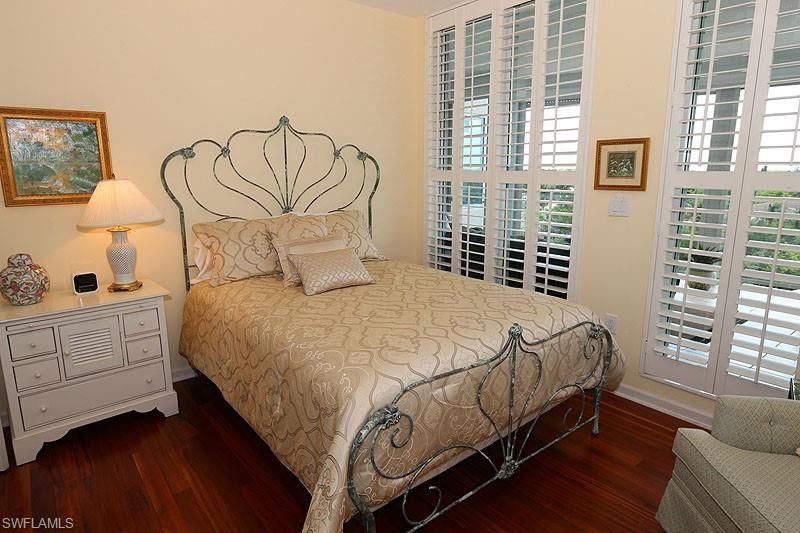 60 Seagate Dr , Unit 604, Naples, FL 34103 Photo