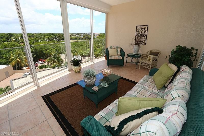 60 Seagate Dr , Unit 604, Naples, FL 34103 Photo