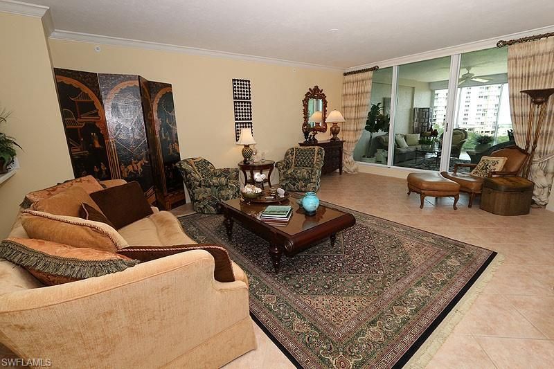60 Seagate Dr , Unit 604, Naples, FL 34103 Photo