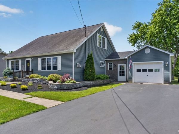 680 W 4th Street S, Fulton, NY 13069