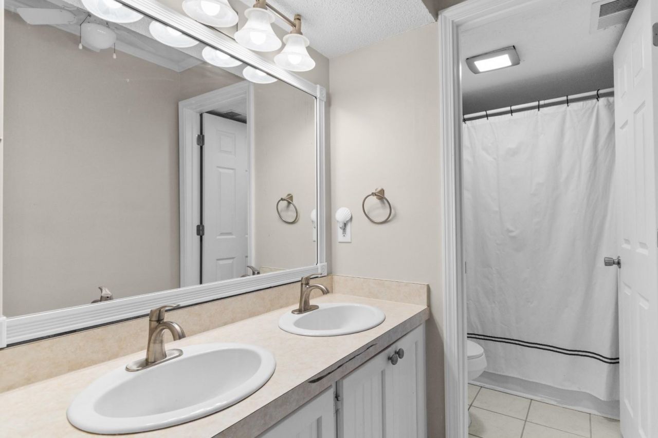 4601 N Ocean Blvd.  Photo 18