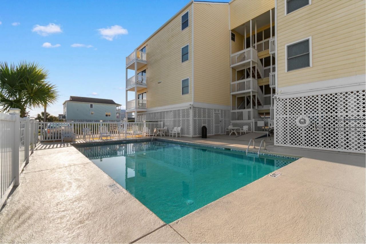 4601 N Ocean Blvd.  Photo 31