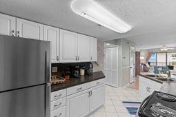 4601 N Ocean Blvd.  photo 4