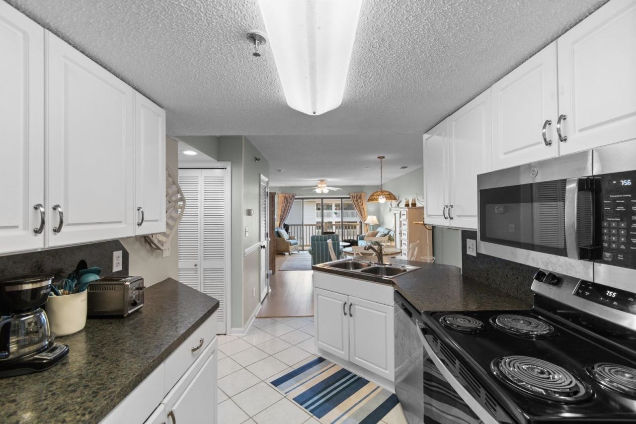 4601 N Ocean Blvd.  Photo 6