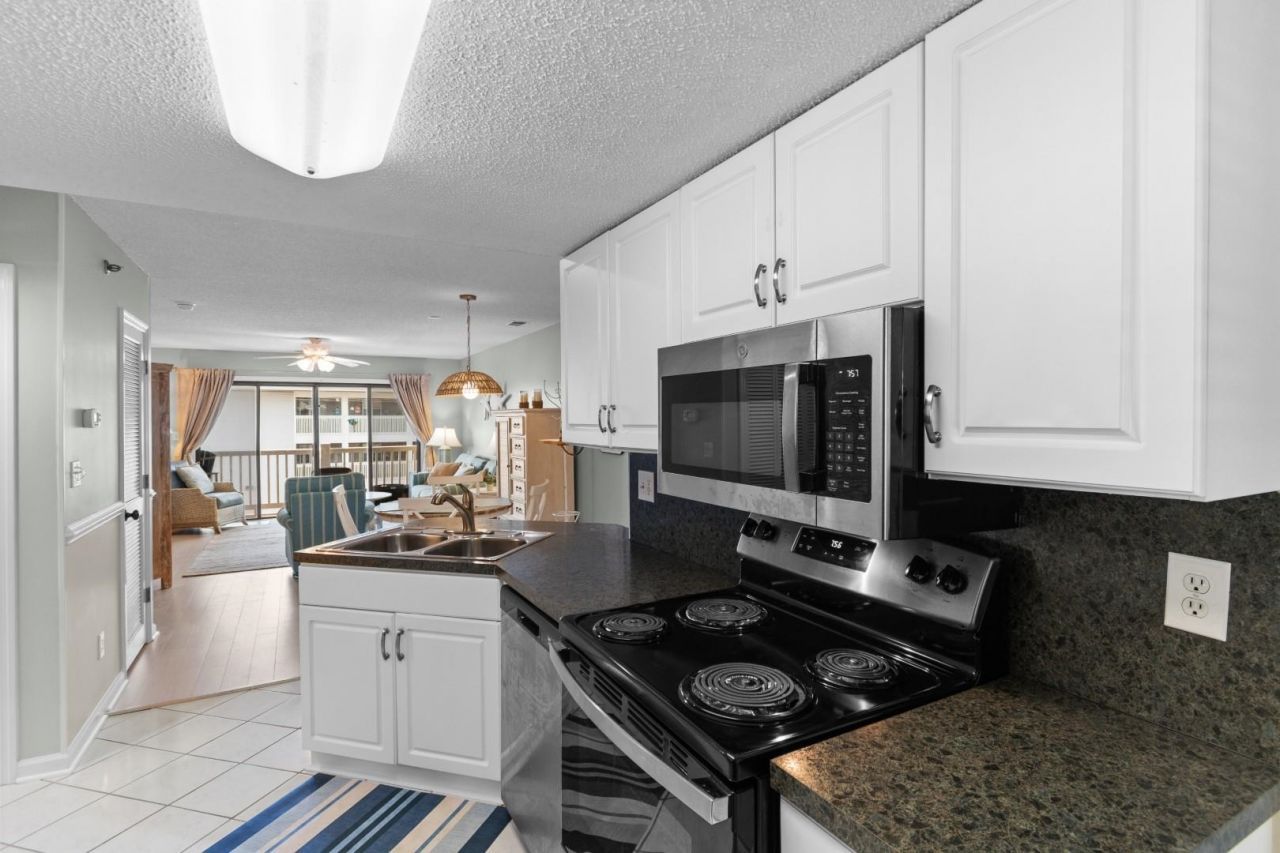 4601 N Ocean Blvd.  Photo 7