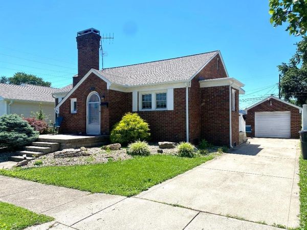 379 NE H Street, Linton, IN 47441