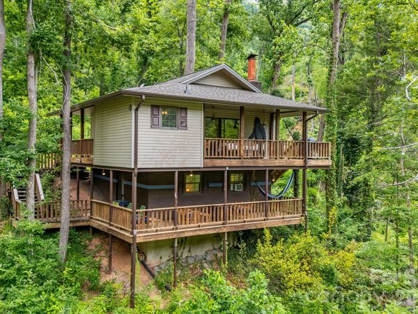 950 Main Street, Unit 5, Chimney Rock, NC 28720