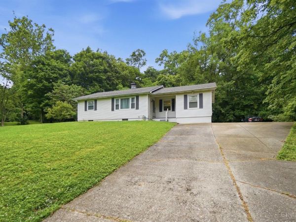 1253 Opal, Miamisburg, OH 45342