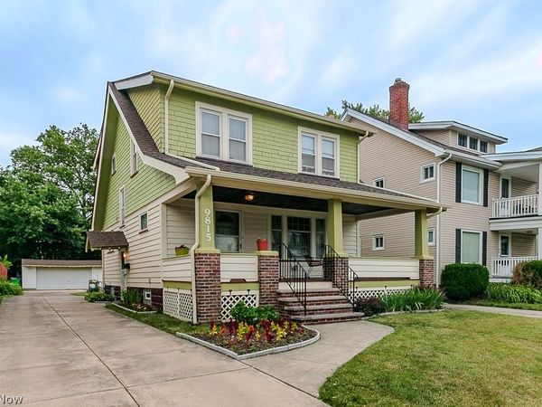 9815 Parkview Avenue , Garfield Heights, OH 44125