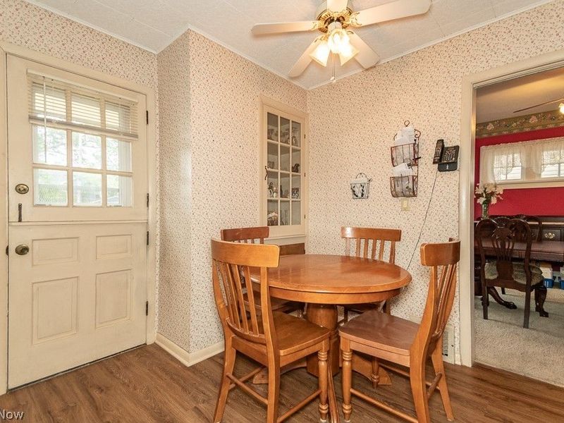9815 Parkview Avenue, Garfield Heights, OH 44125 Photo 9