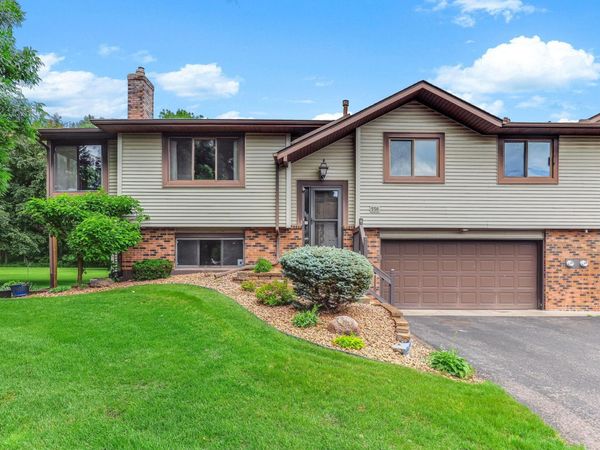556 Donegal Circle , Shoreview, MN 55126