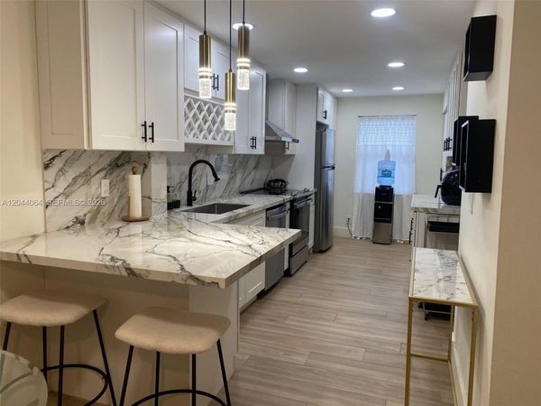 2029 N Ocean Blvd , Unit 109, Fort Lauderdale, FL 33305