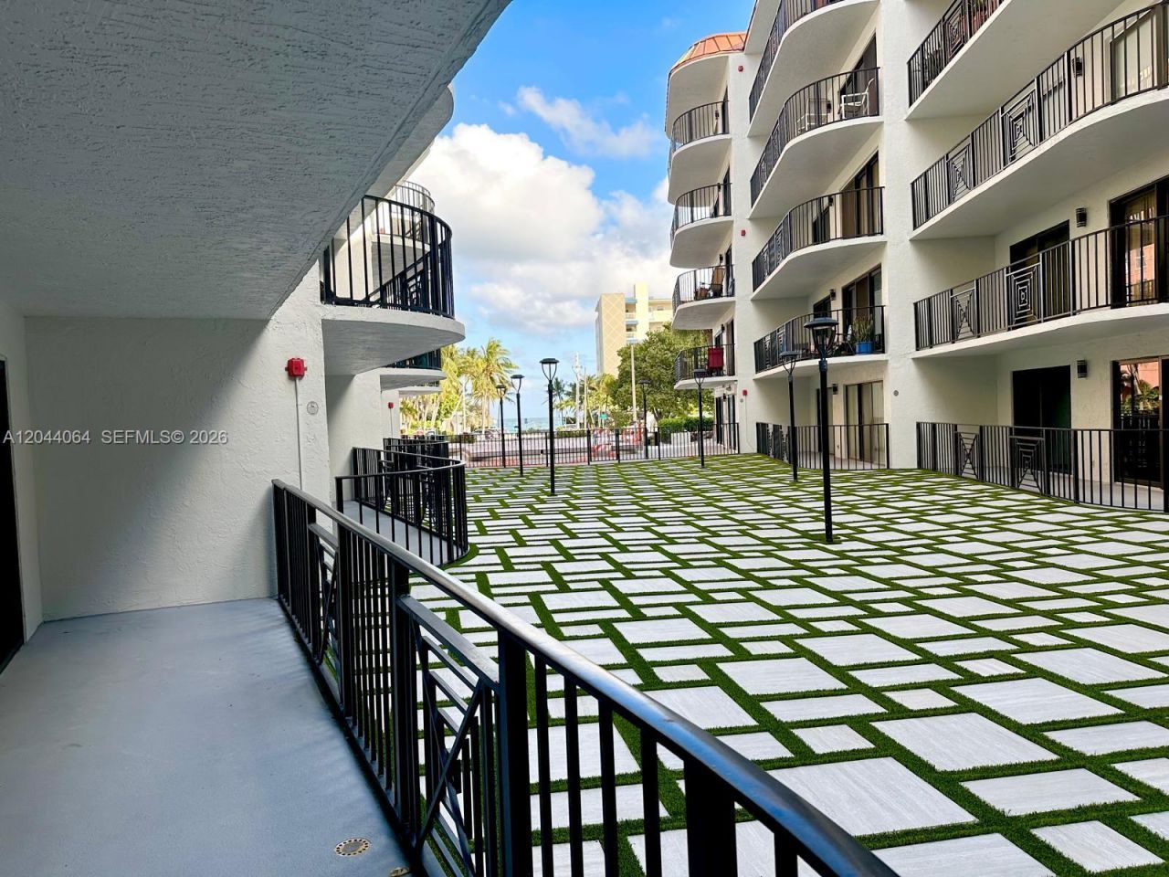 2029 N Ocean Blvd , Unit 109, Fort Lauderdale, FL 33305 Photo