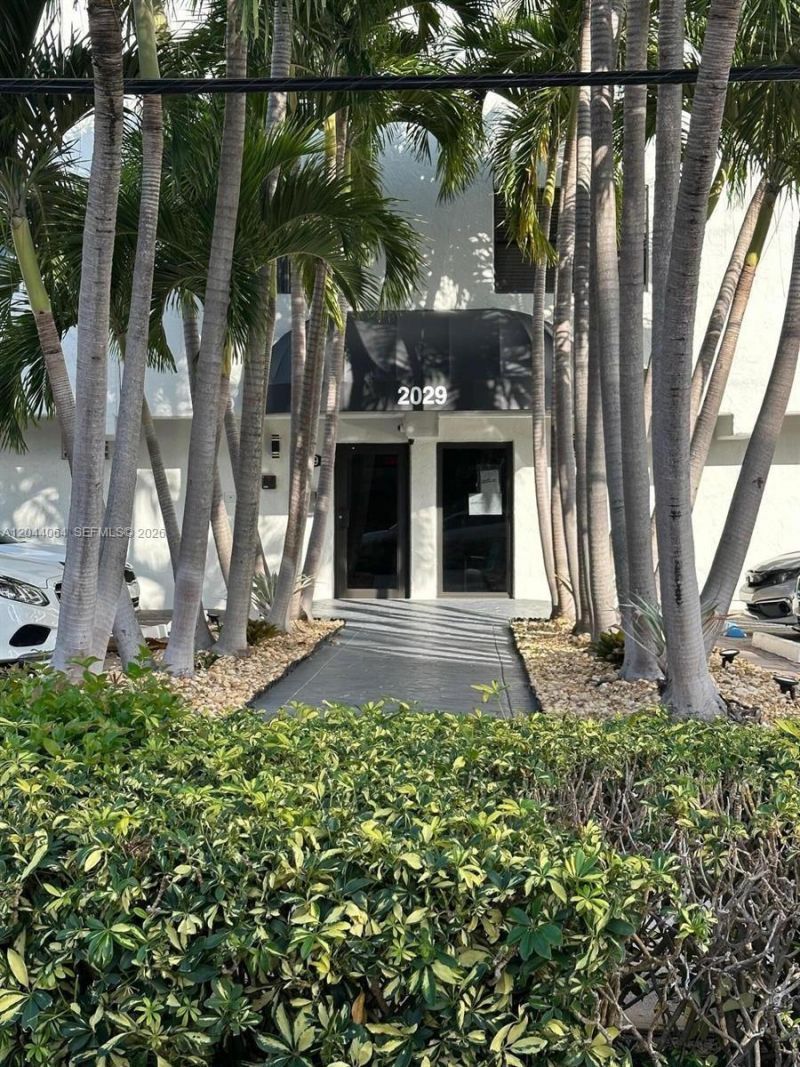 2029 N Ocean Blvd , Unit 109, Fort Lauderdale, FL 33305 Photo