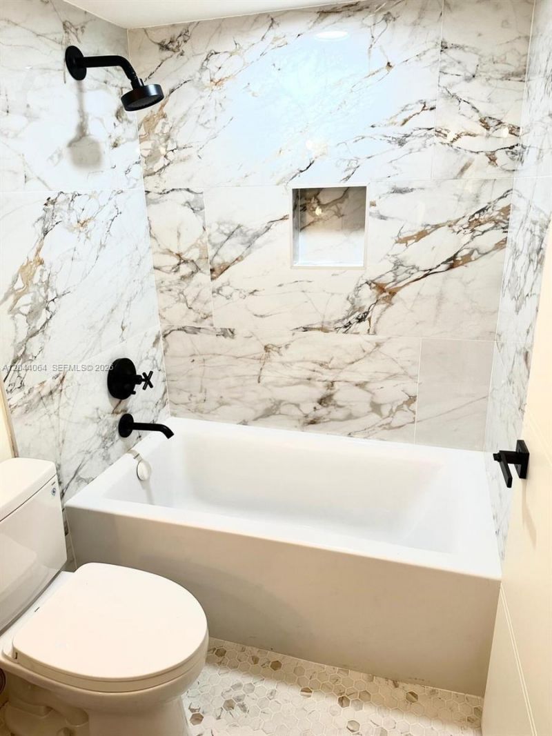 2029 N Ocean Blvd , Unit 109, Fort Lauderdale, FL 33305 Photo