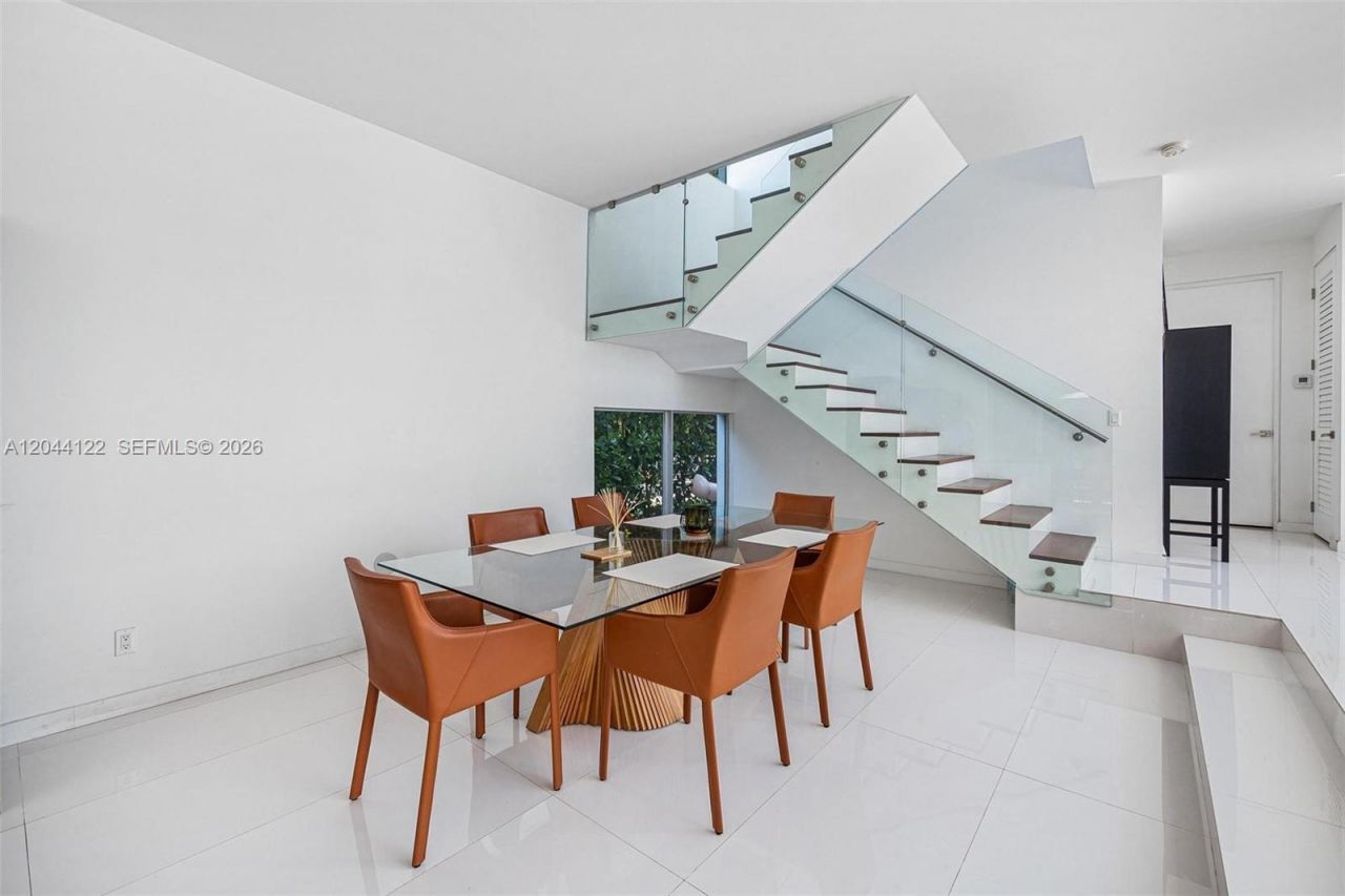200 SW 32nd Rd , Miami, FL 33129 Photo