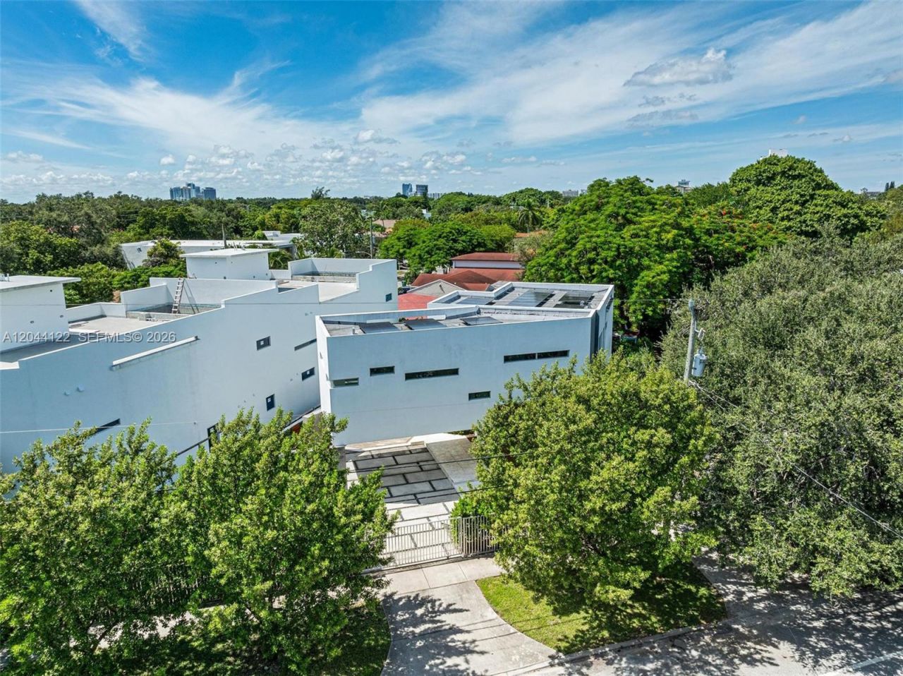 200 SW 32nd Rd , Miami, FL 33129 Photo