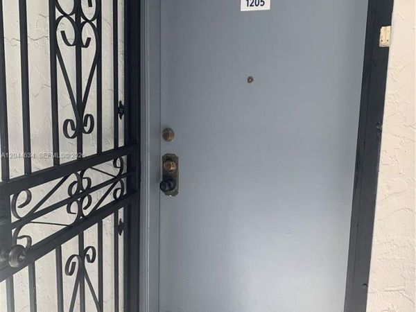 2460 SW 18th Ave , Unit 1205, Miami, FL 33145