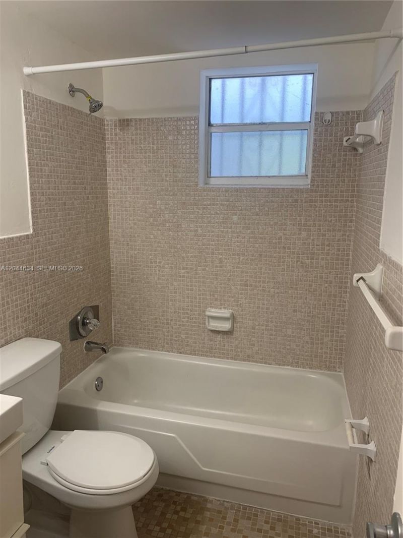 2460 SW 18th Ave, Unit 1205, Miami, FL 33145 Photo