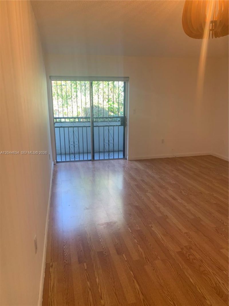 2460 SW 18th Ave, Unit 1205, Miami, FL 33145 Photo