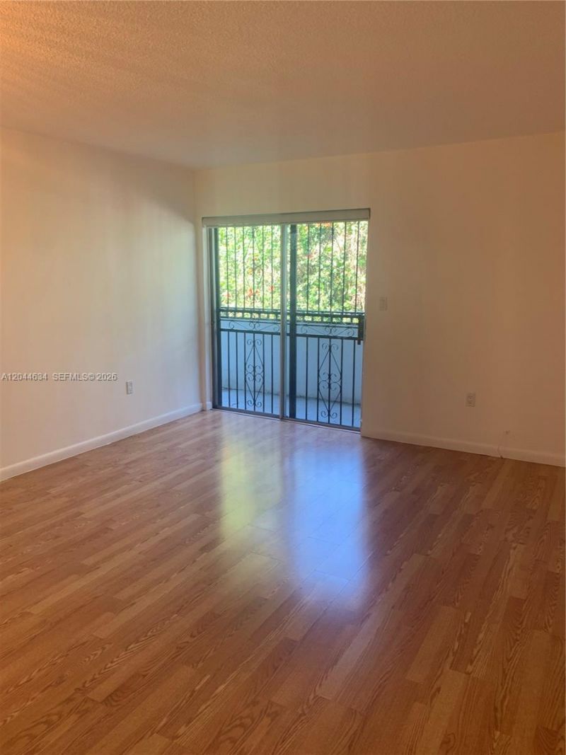 2460 SW 18th Ave, Unit 1205, Miami, FL 33145 Photo